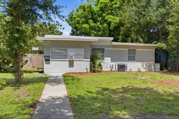 Property Photo:  2855 37th Avenue N  FL 33713 