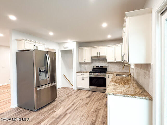 Property Photo:  8 Forsgate Drive  NJ 07728 