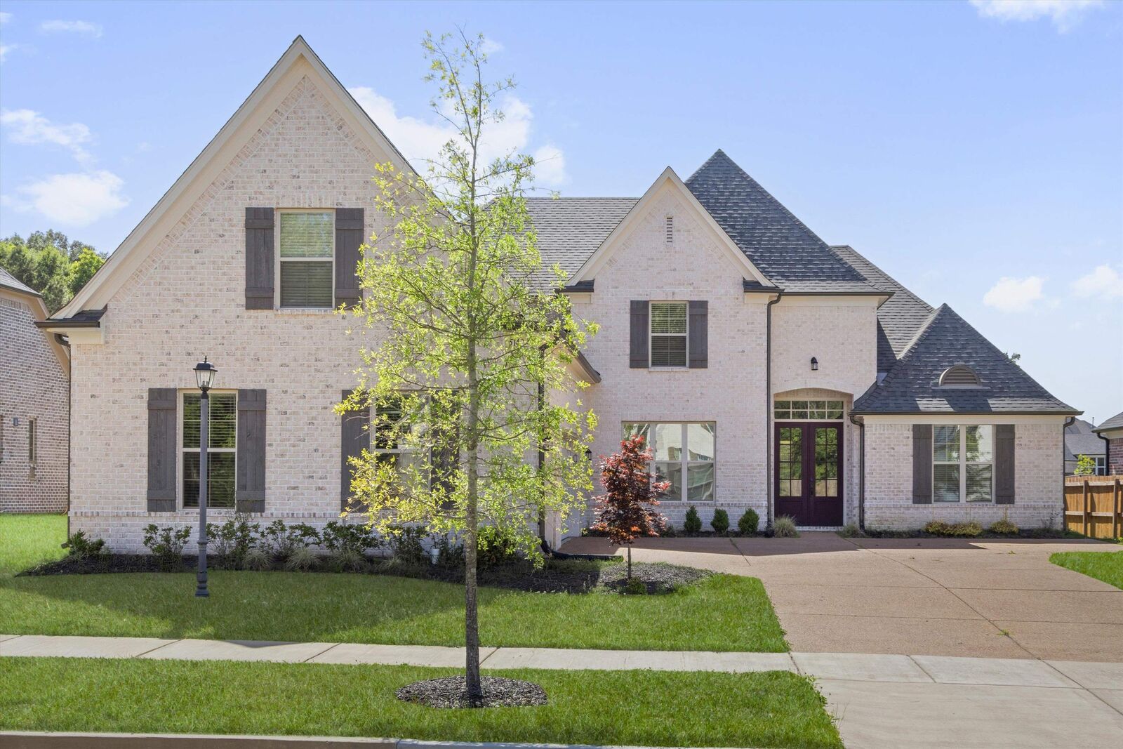 Property Photo:  5143 E Lawrenceburg Ln E  TN 38002 