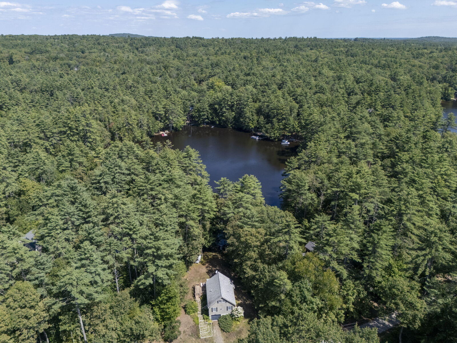 Property Photo:  6 Evergreen Circle  ME 04048 