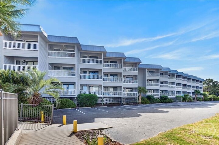 Property Photo:  1217 Bay Street 309A  GA 31328 