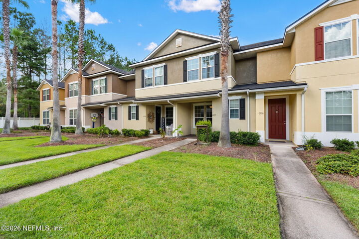 Property Photo: 625 Oakleaf Plantation Parkway 715 FL 32065