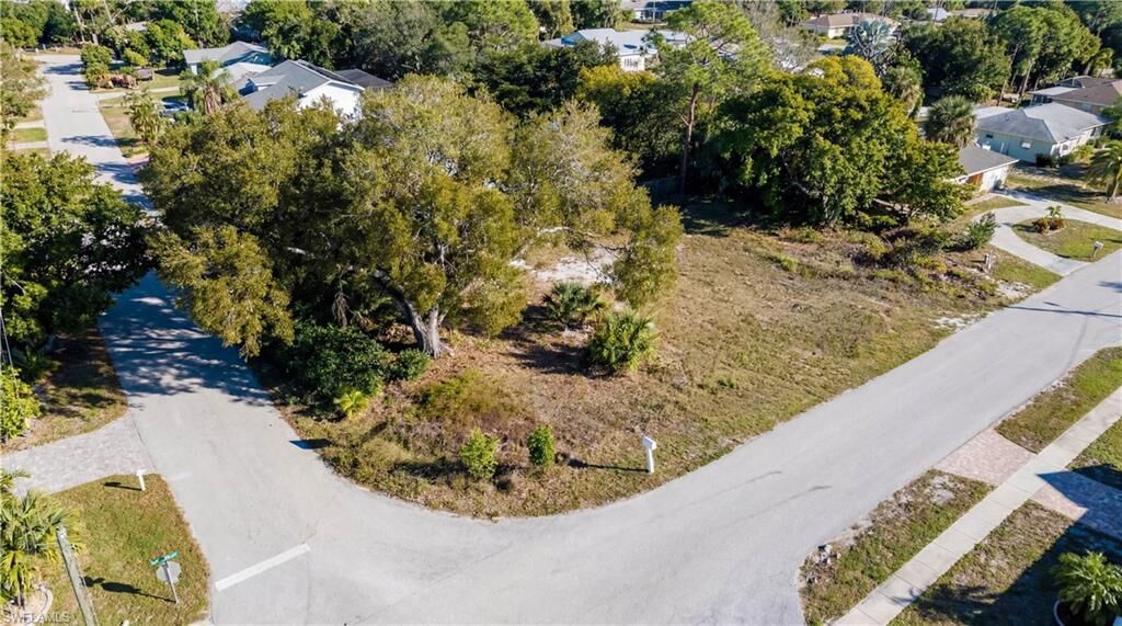 Property Photo:  27654 Imperial River Rd  FL 34134 