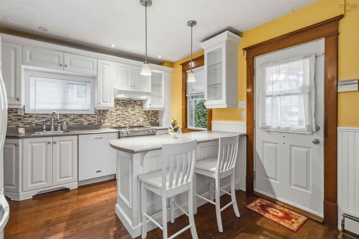 Property Photo:  6296 Liverpool Street  NS B3L 1X8 