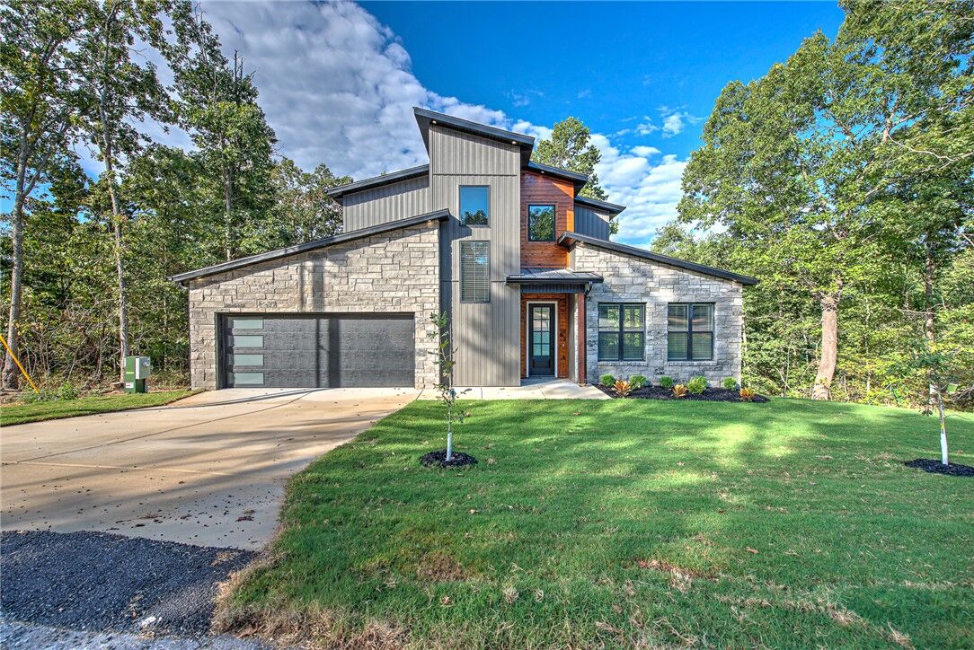 Property Photo:  12 Jura Circle  AR 72715 