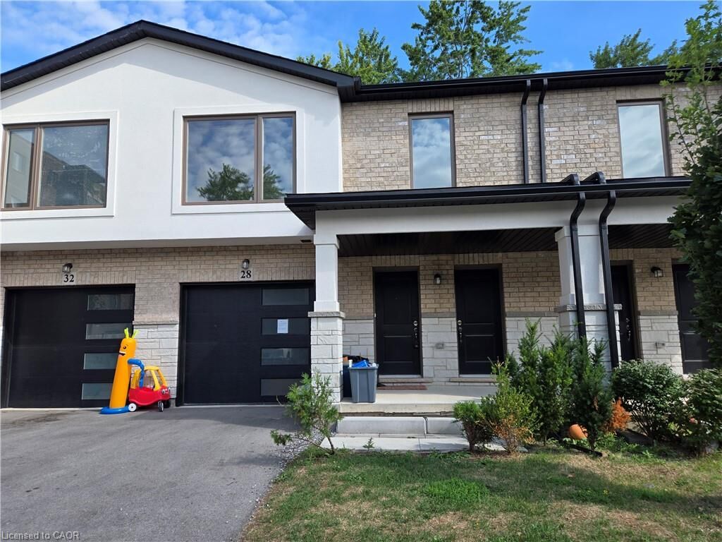 Property Photo:  28 Alayche Trail  ON L3C 0J7 
