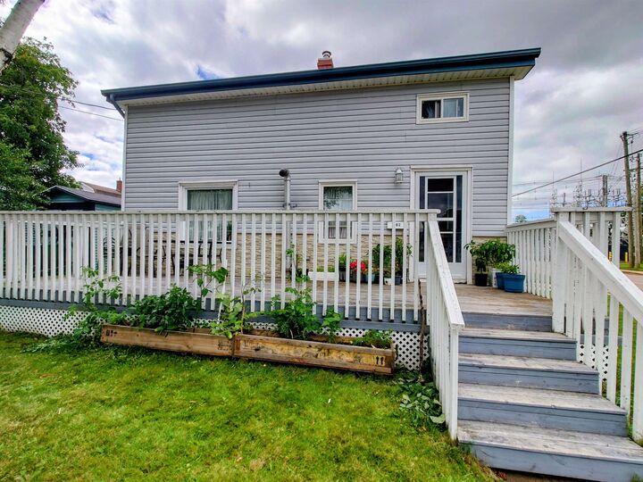 Property Photo:  102 Brockville Street  PE C1N 2S3 