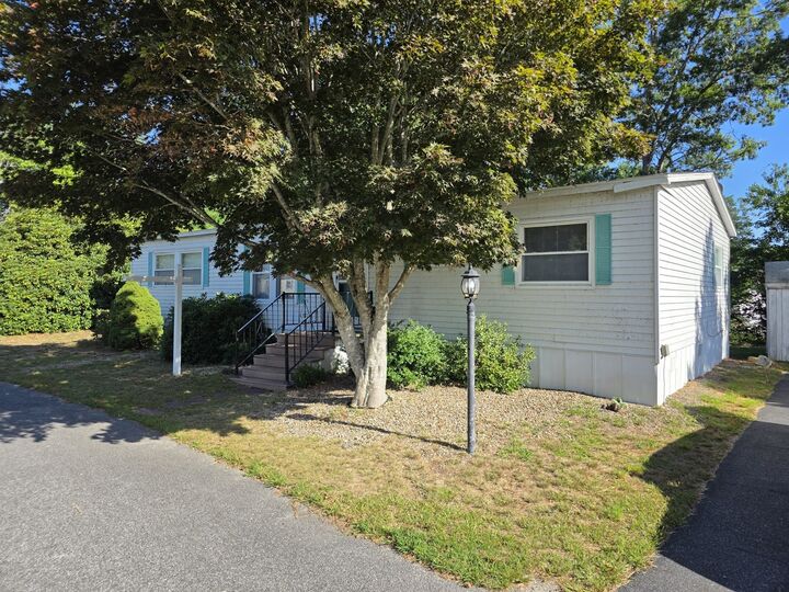 Property Photo:  3 Lincoln Circle  MA 02330 