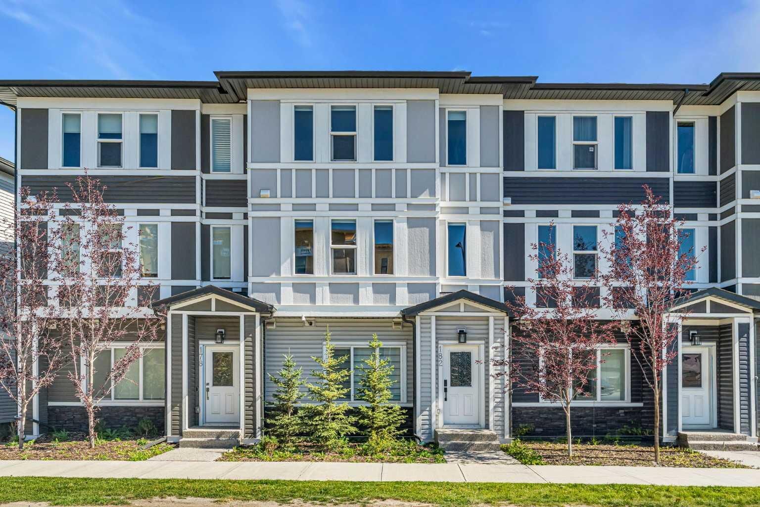 Property Photo:  182 Belmont Street SW  AB T2X 5X5 