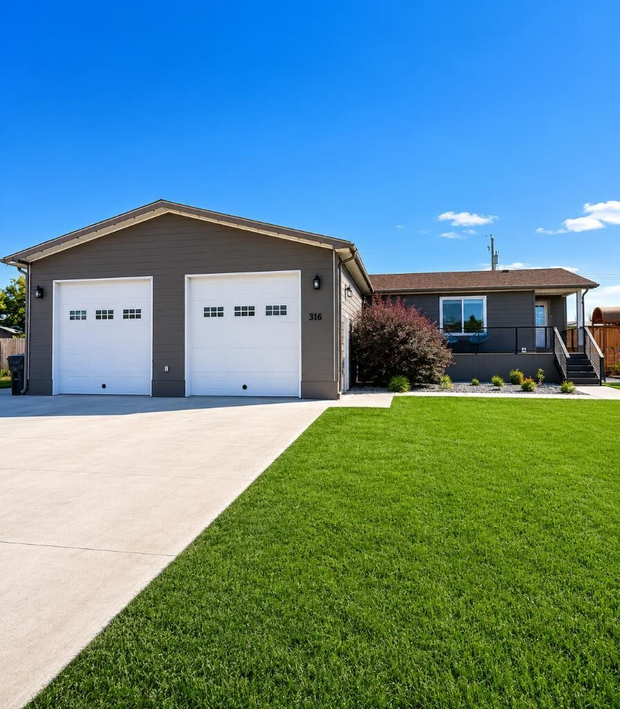 Property Photo: 316 5 Avenue AB T0K 0J0