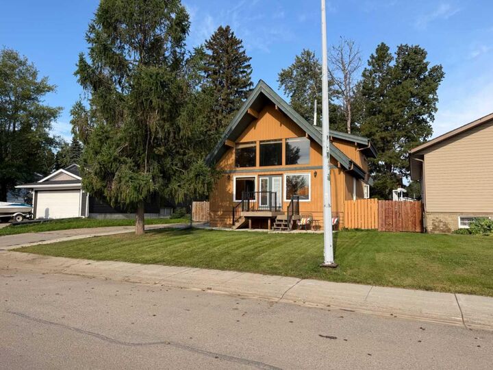 Photo de la propriété: 1104 10 Street SE AB T0G 2A3