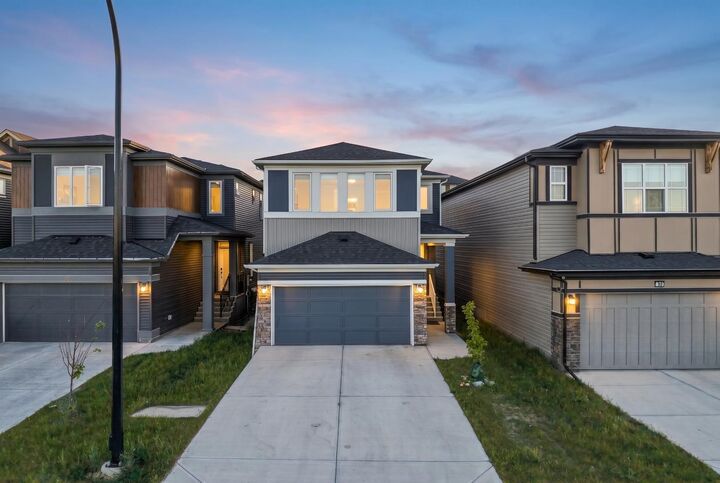 Property Photo:  39 Herron Rise NE  AB T3P 1Y1 