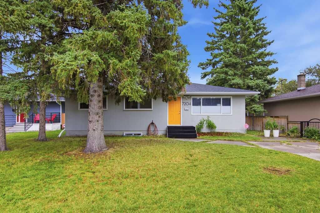 Property Photo:  7204 5 Street SW  AB T2V 1B1 