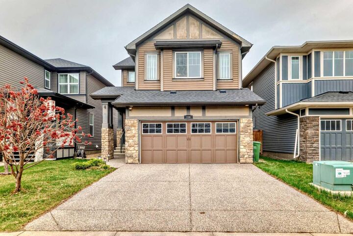 Property Photo:  156 Cougar Ridge Manor SW  AB T3H 0V4 