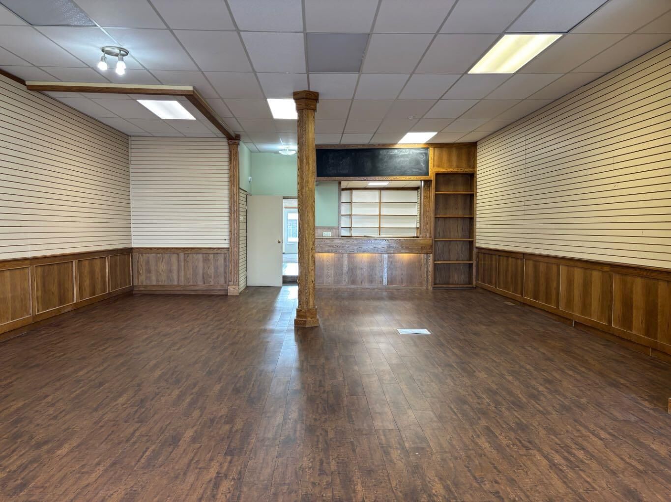 Property Photo:  121 Center Street W  AB T0L 2B0 