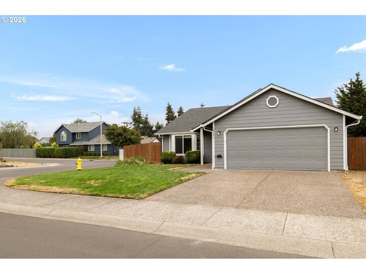 Property Photo:  16802 NE 31st Way  WA 98682 