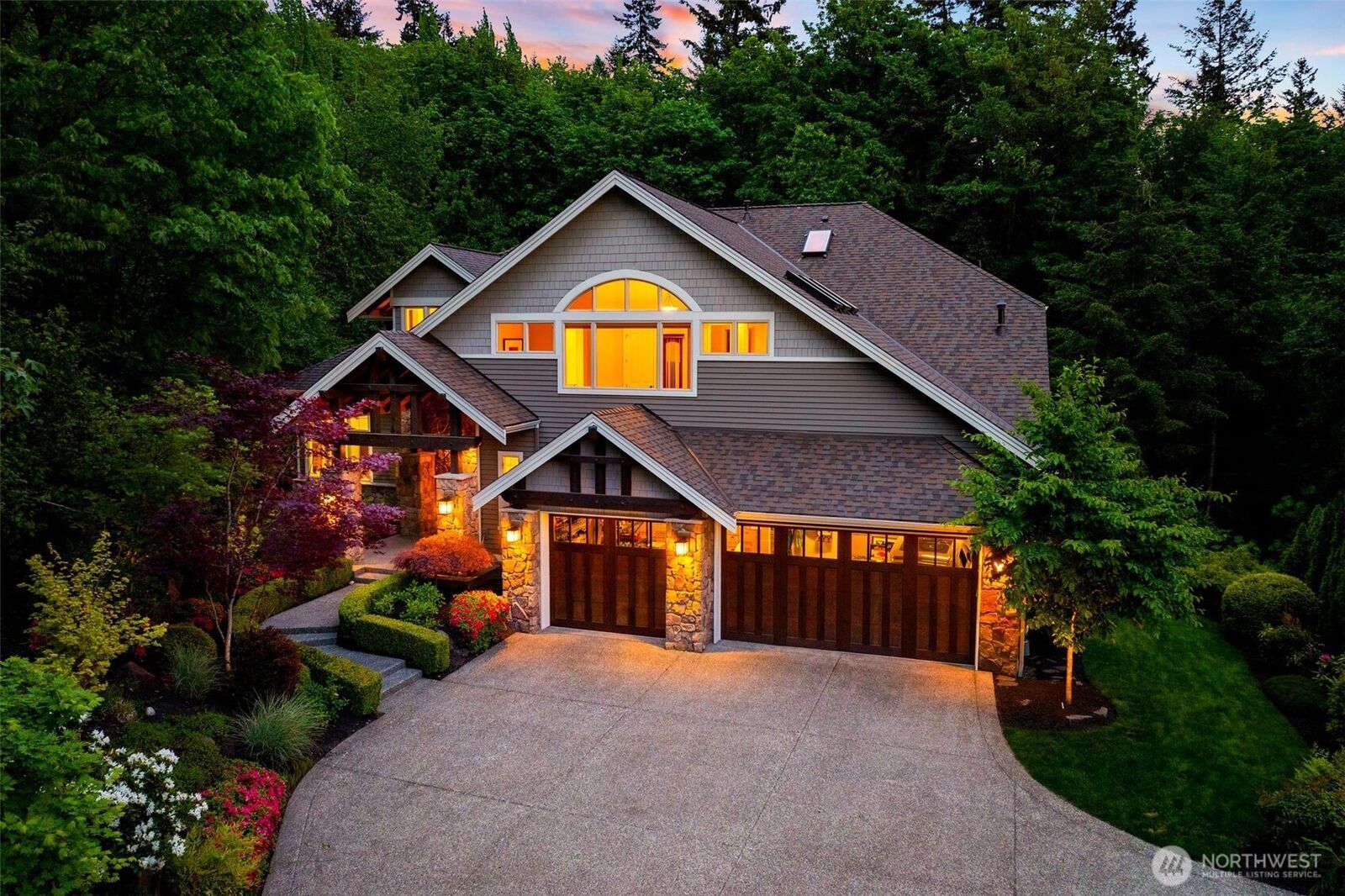 Property Photo: 5370 228th Avenue SE WA 98029