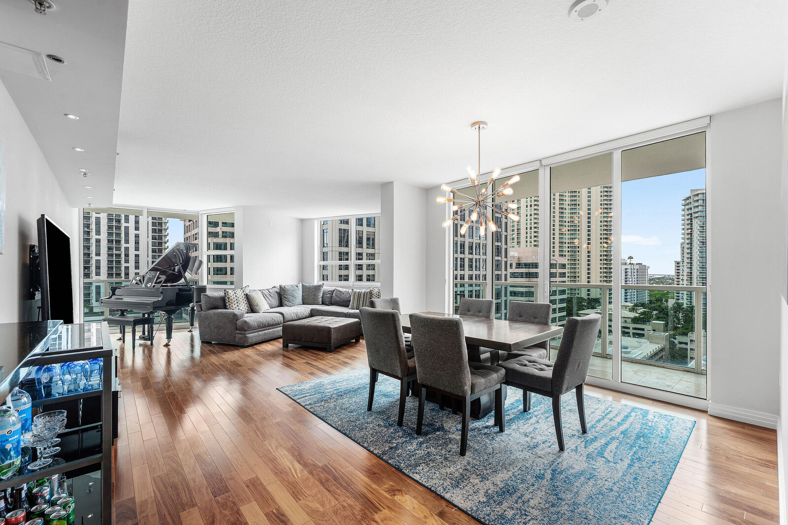 Property Photo:  350 SE 2nd Street 1730  FL 33301 