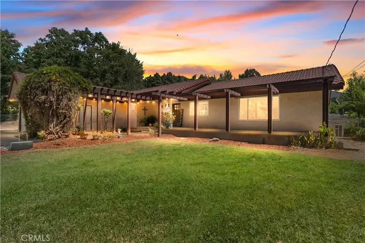 Property Photo:  747 N Greenwood Avenue  CA 92407 