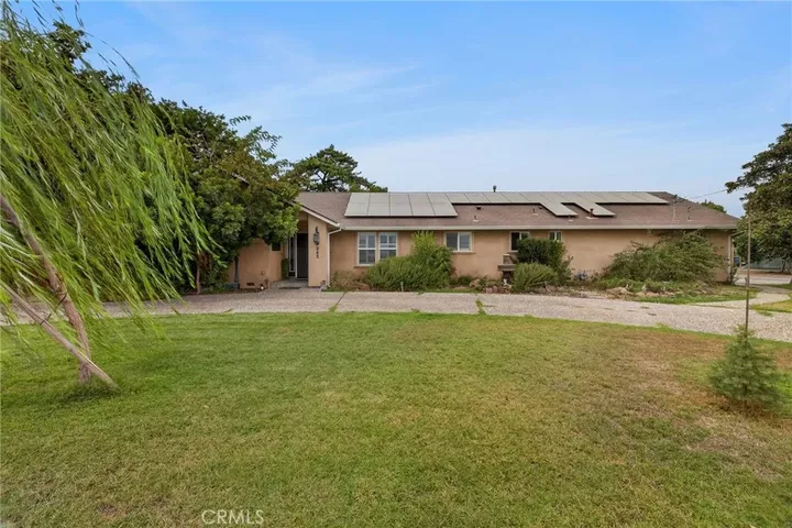 Property Photo:  942 12th  CA 95932 