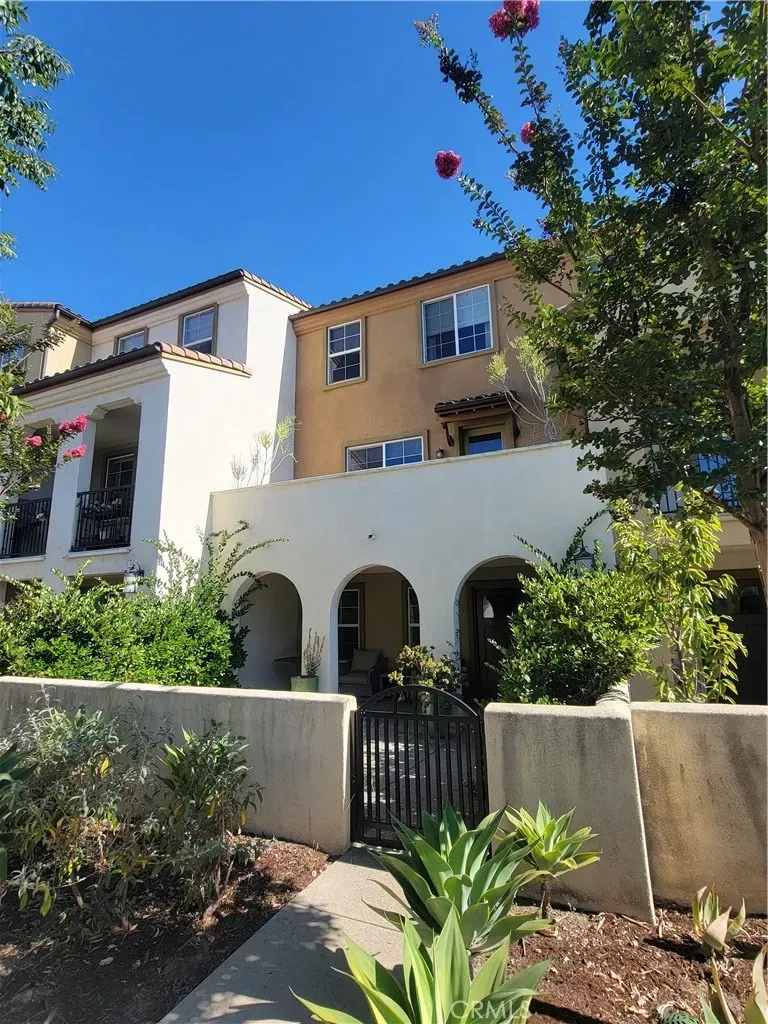 Property Photo: 808 Santa Fe Avenue C CA 91776