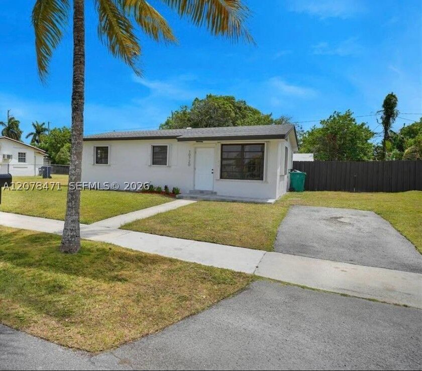 Property Photo: 10720 SW 147th St FL 33176