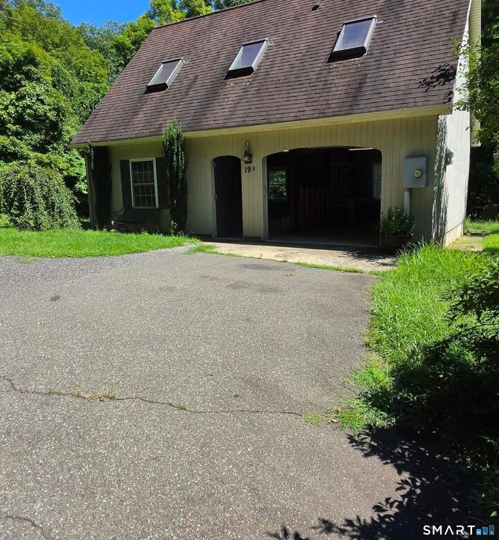 Property Photo:  19 Moodus Leesville Road  CT 06469 