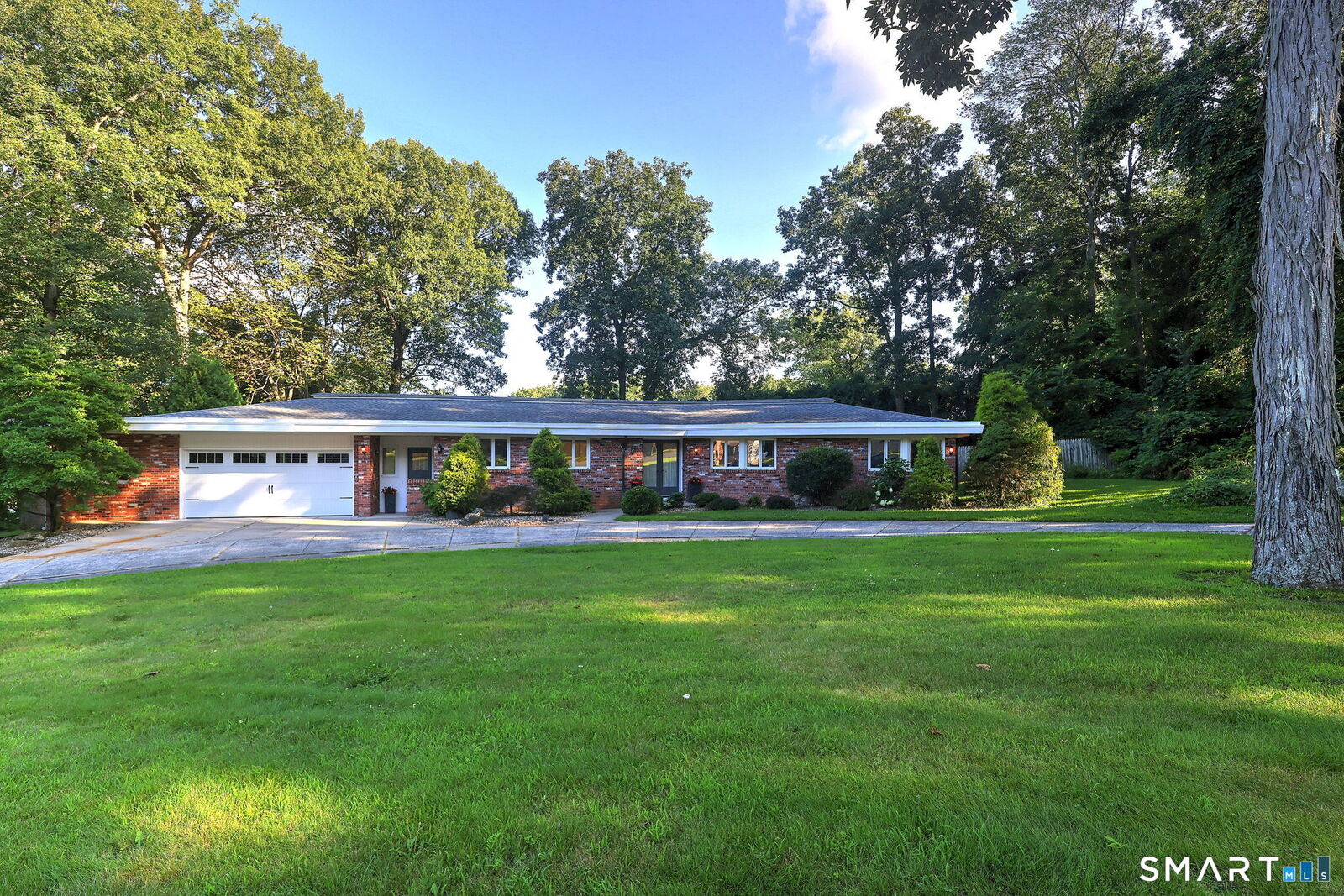 Property Photo:  179 Maxine Road  CT 06010 