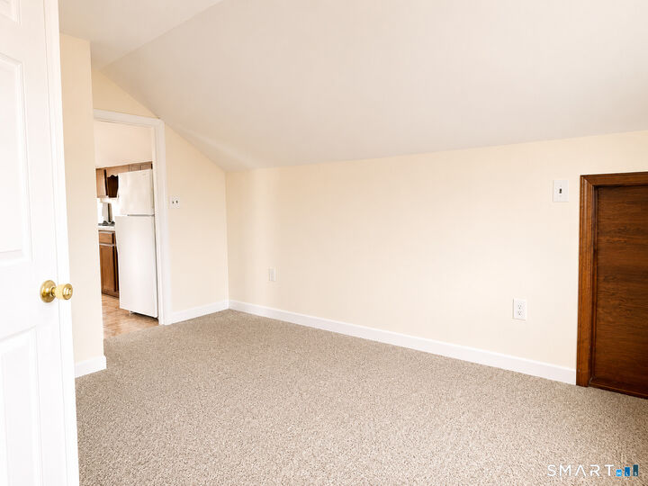 Property Photo:  266 East Avenue 3  CT 06855 