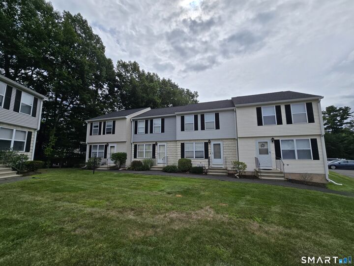 Property Photo:  25 Summersweet Drive 25  CT 06033 