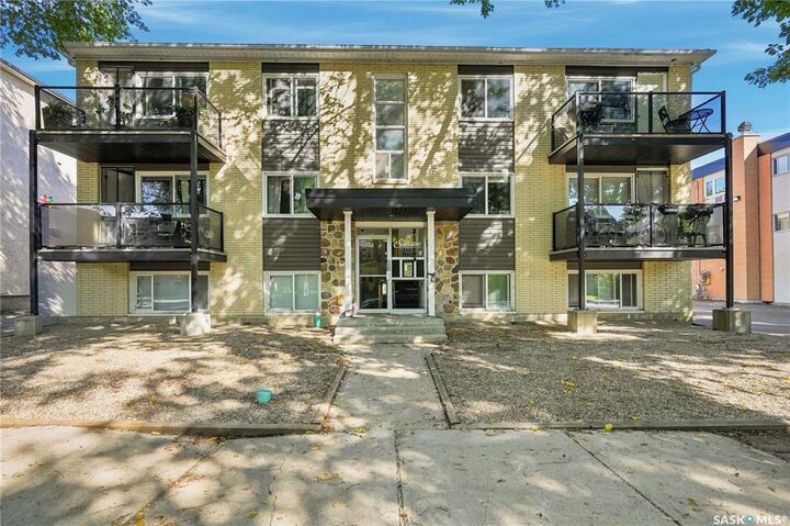 Property Photo:  2157 Rae Street 22  SK S4T 2E8 