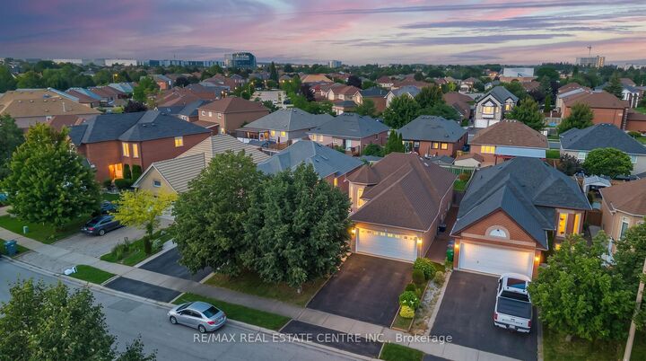 Property Photo:  111 Springview Drive  ON L6X 4K3 