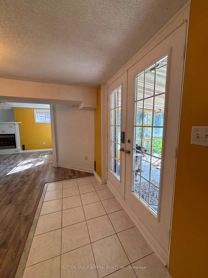 Property Photo:  91 Grace Crescent Basement  ON L4N 9S4 