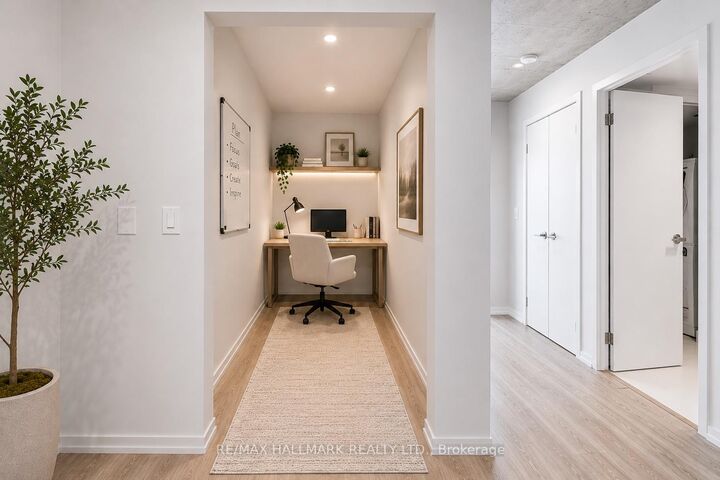 Photo de la propriété:  5 Soudan Avenue 707  ON M4S 0B1 