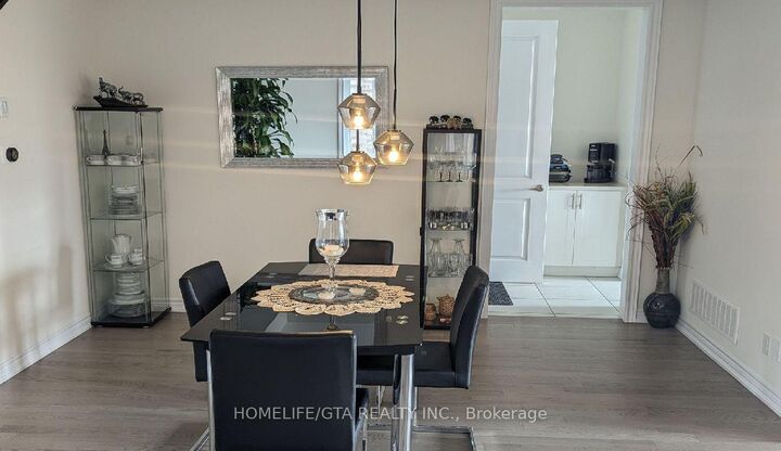 Property Photo:  264 Broadacre Drive  ON N2R 0S6 