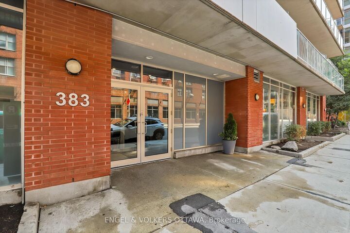 Property Photo:  383 Cumberland Street 406  ON K1N 1J7 