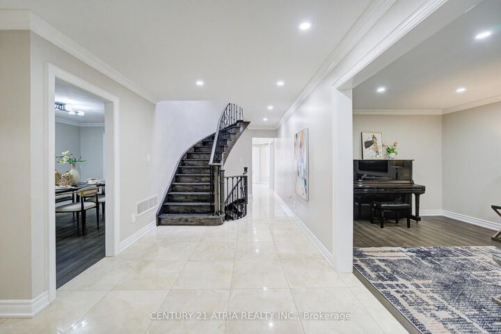 Property Photo: 47 Coledale Road ON L3R 7X1