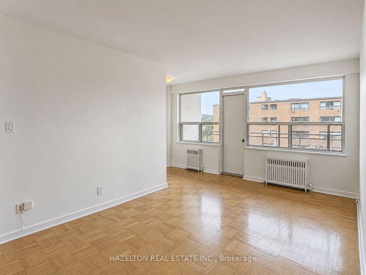 Property Photo:  206 St George Street 604  ON M5R 2N6 