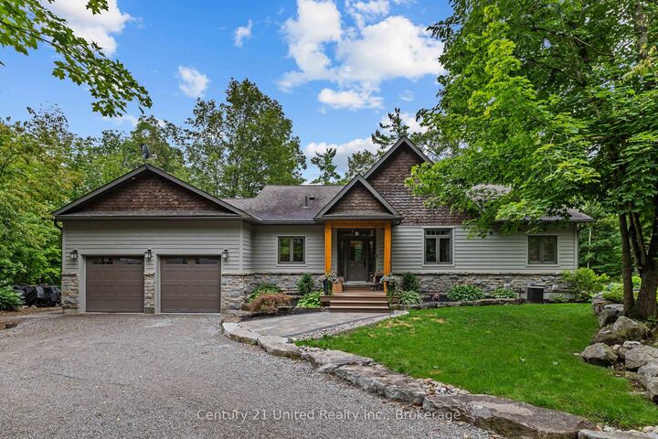 Property Photo: 37 Mitchell Crescent ON K0L 1J0