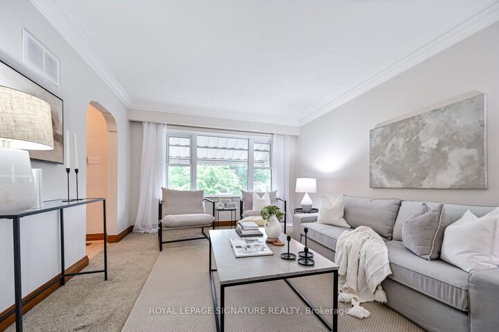 Property Photo:  40 Shandara Crescent  ON M1R 1E9 