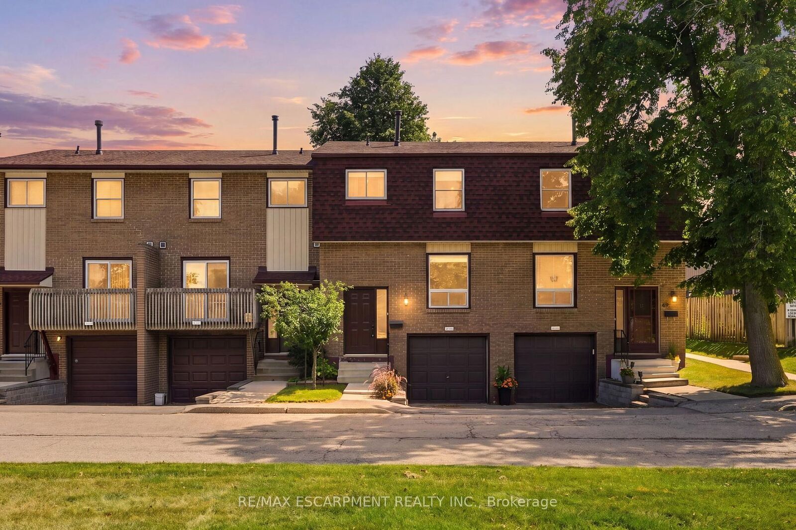 Property Photo:  1115 Paramount Drive 50  ON L8J 1P6 