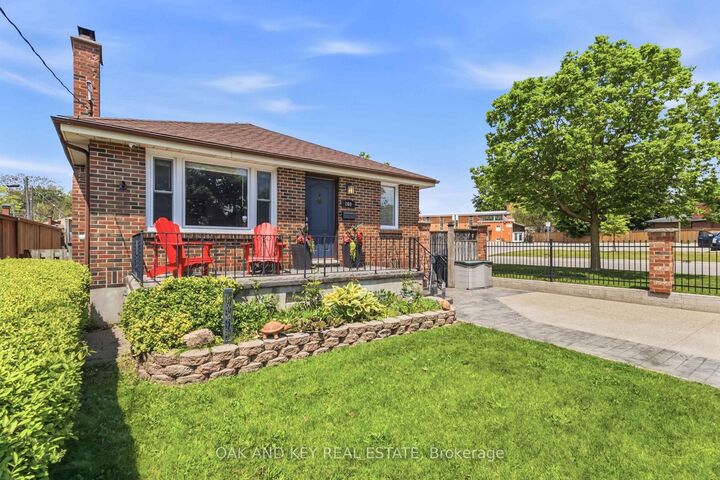 Property Photo:  169 Ellsworth Crescent  ON N5W 1J5 
