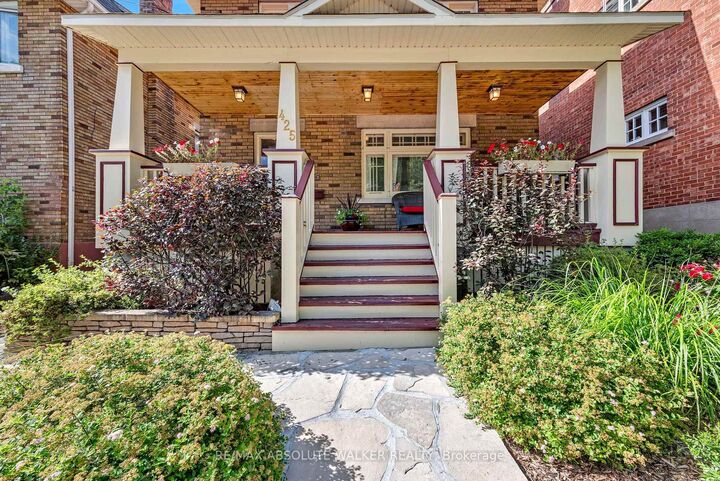 Property Photo:  425 Besserer Street  ON K1N 6B9 