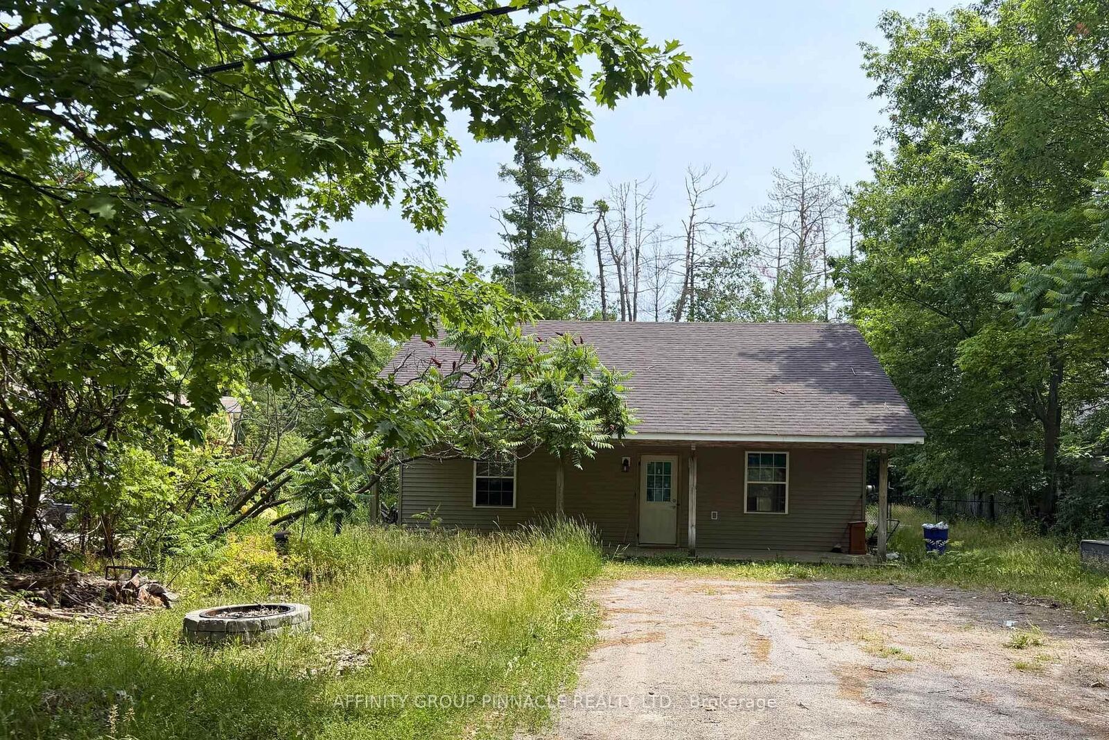 Property Photo:  2 Oakwood Drive  ON K0M 1N0 