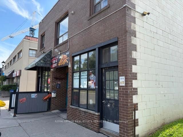 Property Photo: 254 Kerr Street 1 ON L6K 3B2