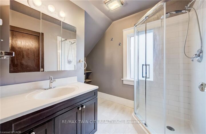 Property Photo:  156 Glasgow Street  ON N2G 2G9 