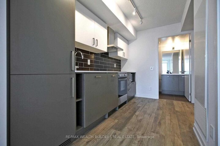 Property Photo:  125 Redpath Avenue 1513  ON M4S 0B5 