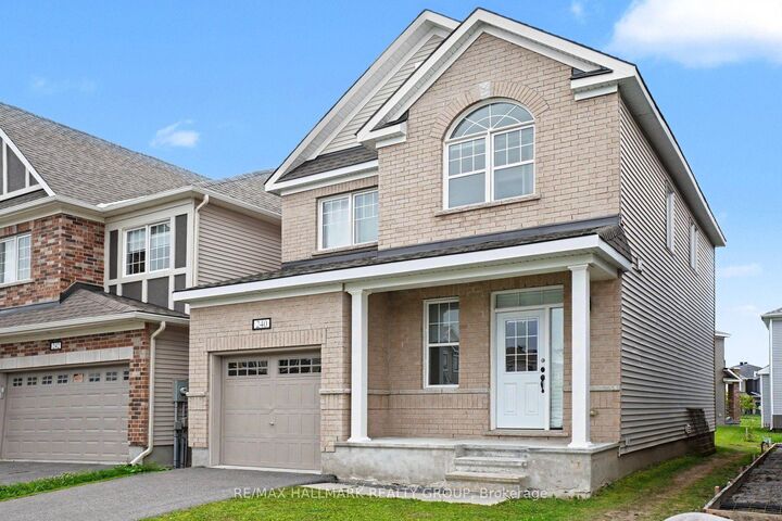 Property Photo:  240 Sweetvalley Drive  ON K4A 5J1 