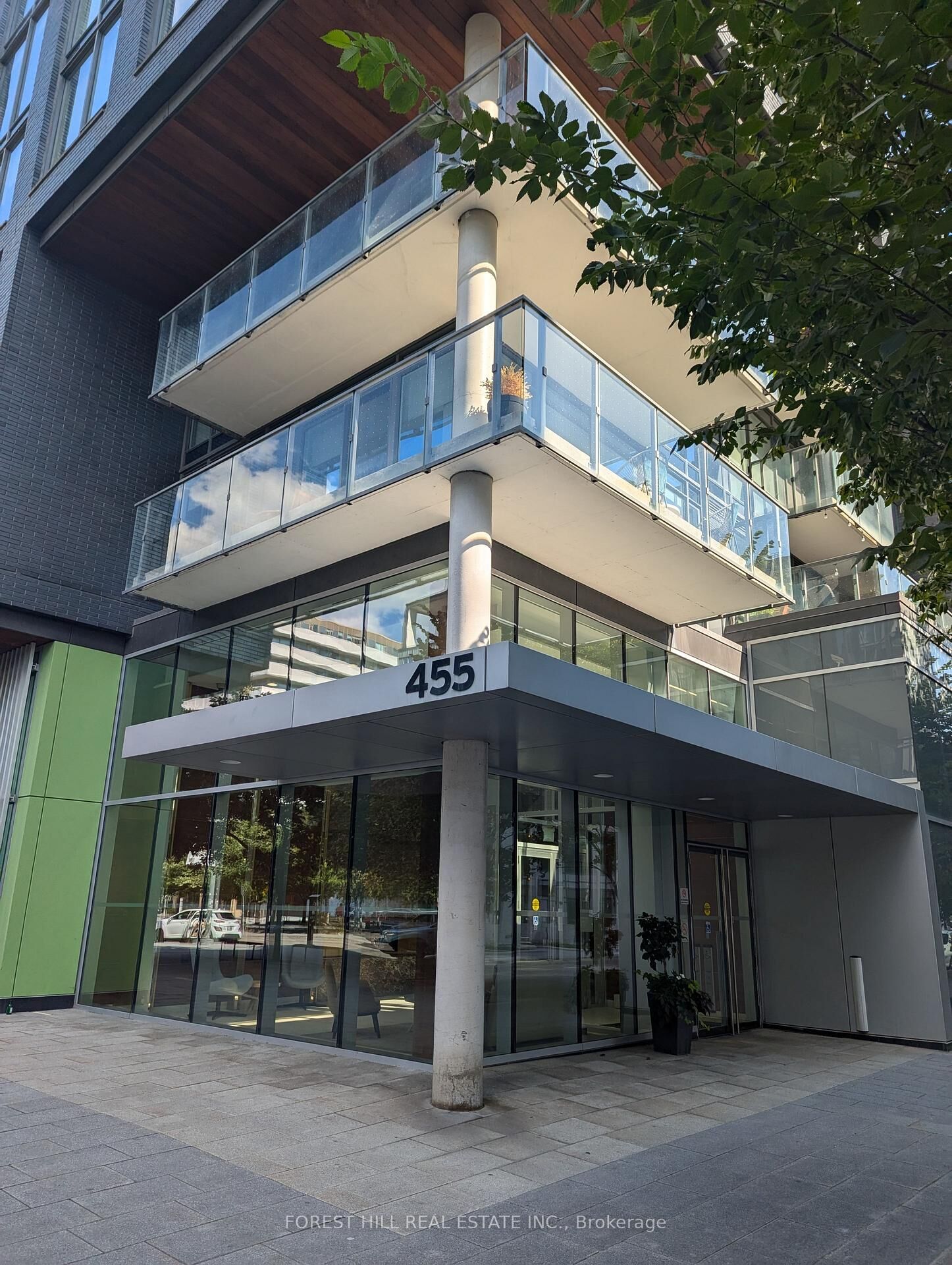Property Photo:  455 Front Street E N513  ON M5A 0G2 
