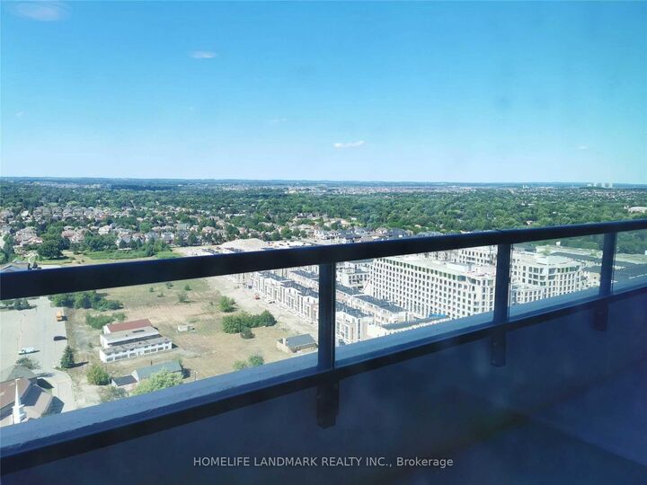 Property Photo:  15 Water Walk Drive 2811  ON L6G 0G2 